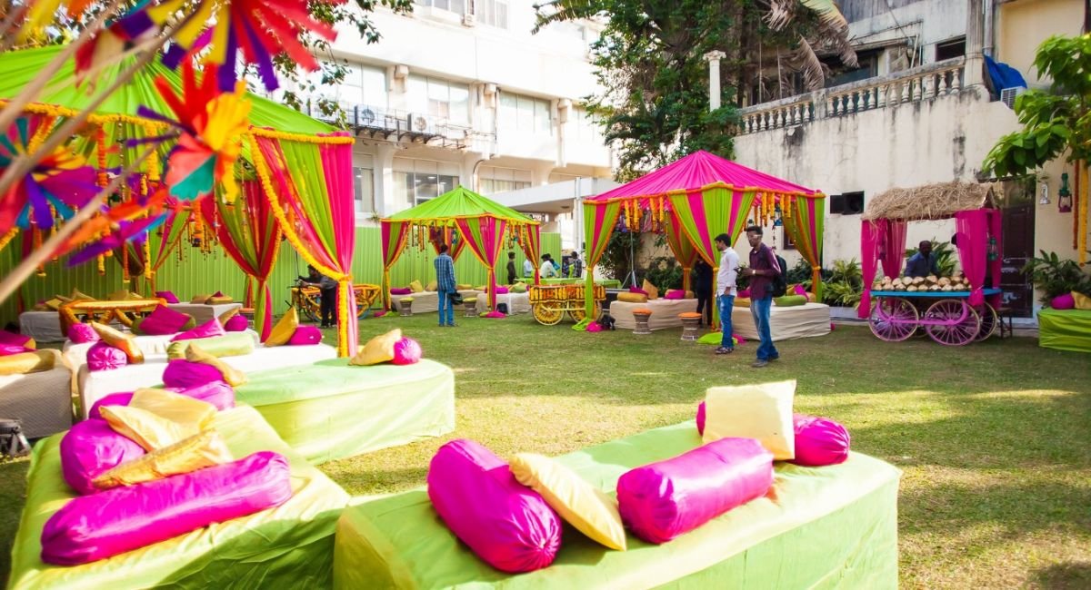House Catering Services for Holi Parties in Delhi